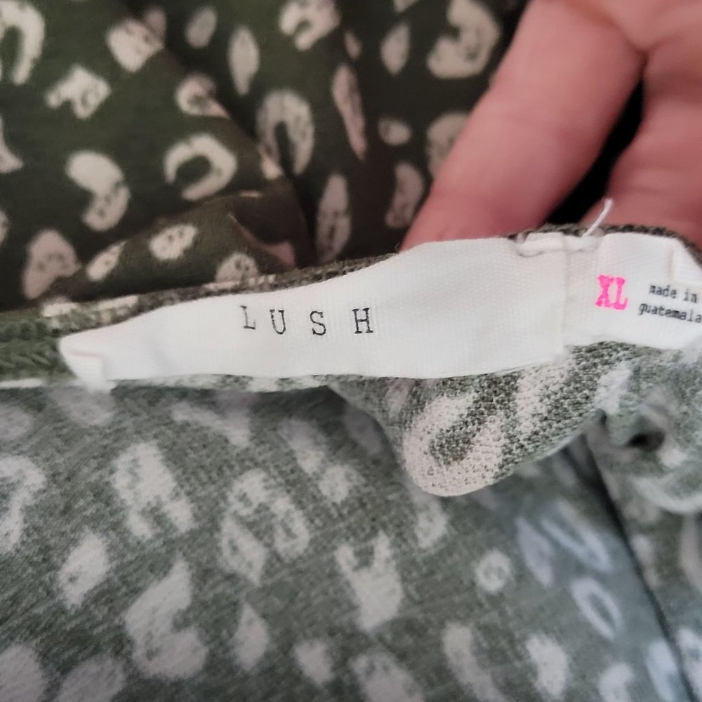 Lush Women's XL Sammi Bodysuit Off The Shoulder Leopard Olive Green Top‎ - Picture 3 of 4